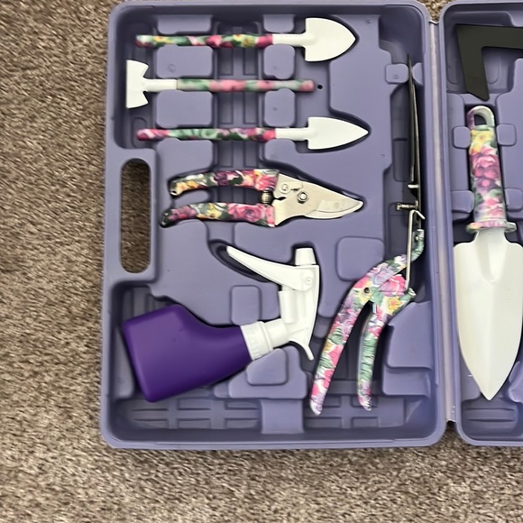 Other - Gardening Tool Set